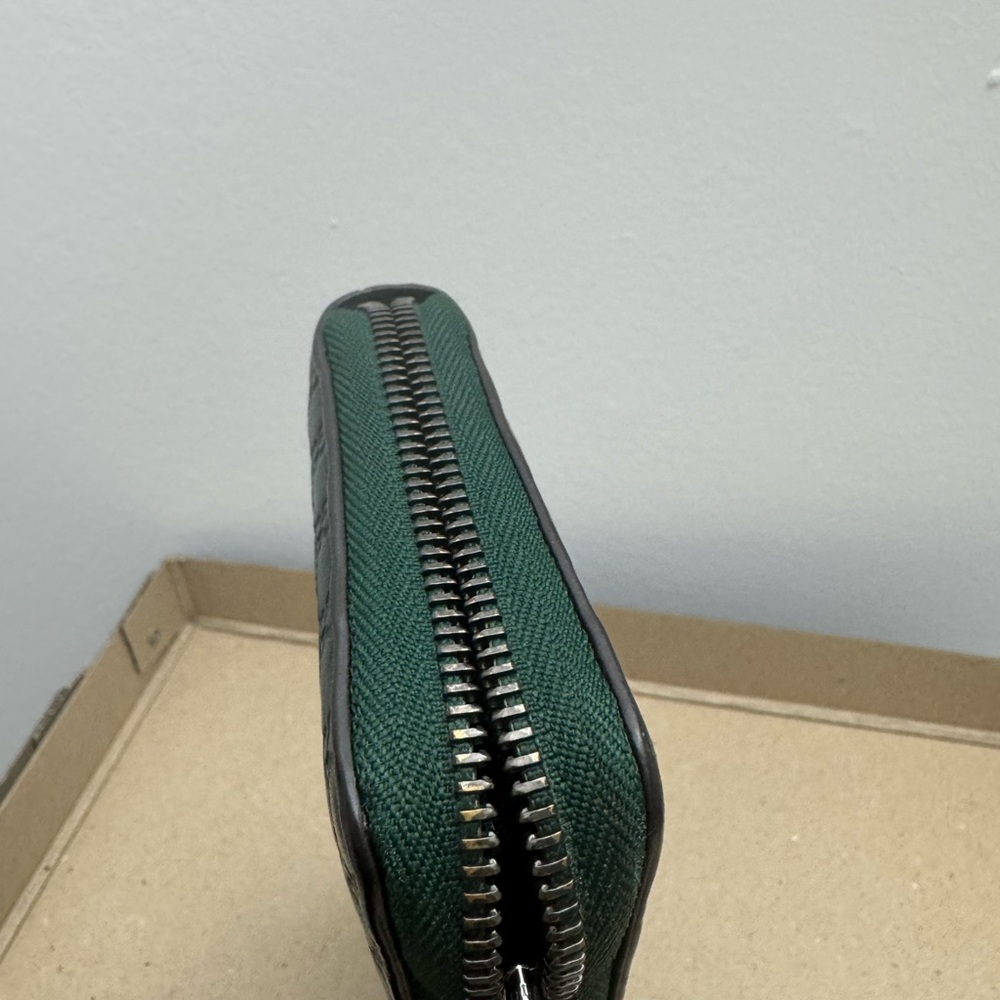 Gucci Guccissima Authentic Green Embossed Leather Wallet - Picture 5 of 11